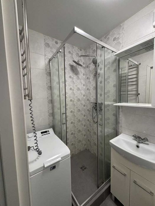 \ Продається 1-кімнатна квартира в цегляному будинку