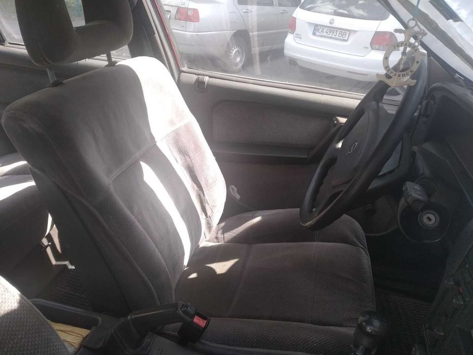 OPEL OMEGA 2.0I 1989р