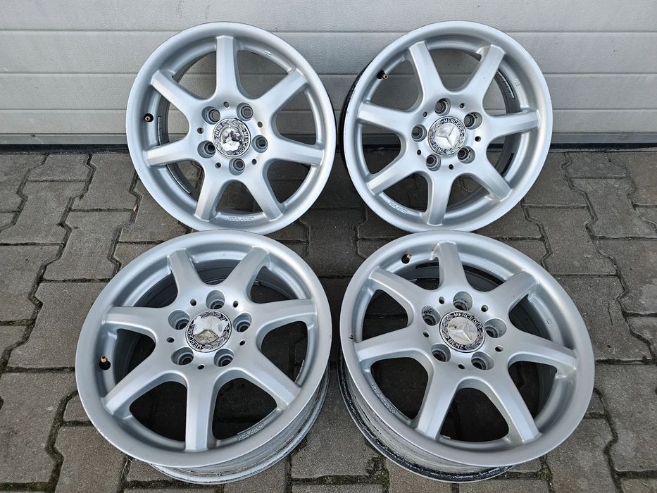 Mercedes-Benz Klasa A W169 B W245 E W124 C W202 / 6x15 ET44 5x112 / KBA 46309