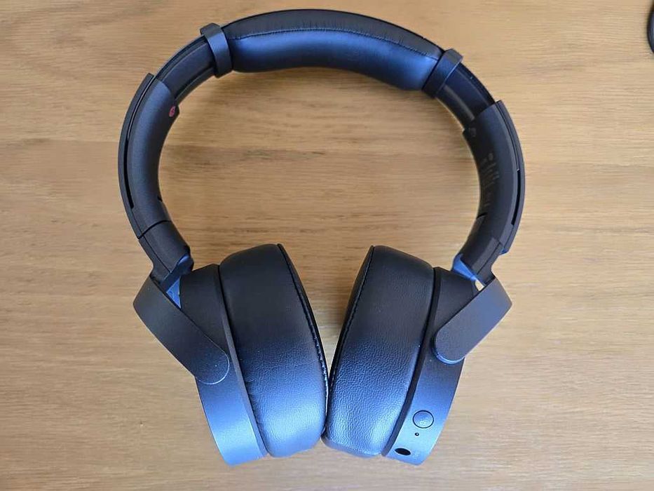 Sony MDR-XB950N1 Extra Bass Noise Cancelling headphones