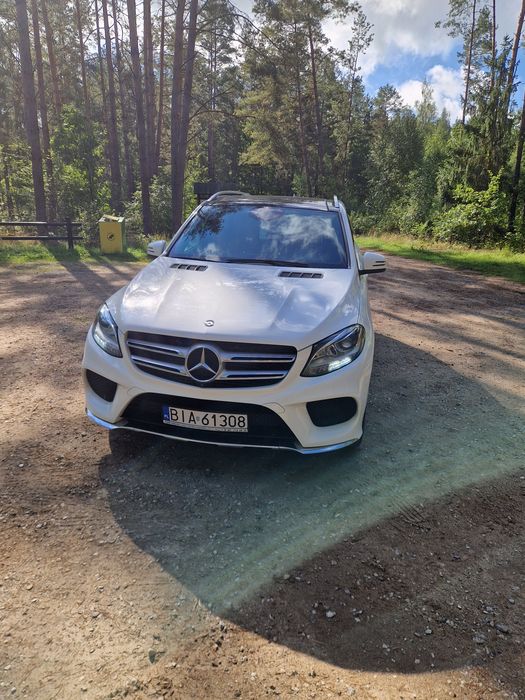 Mercedes- Benz GLE 350D 4 MATIC