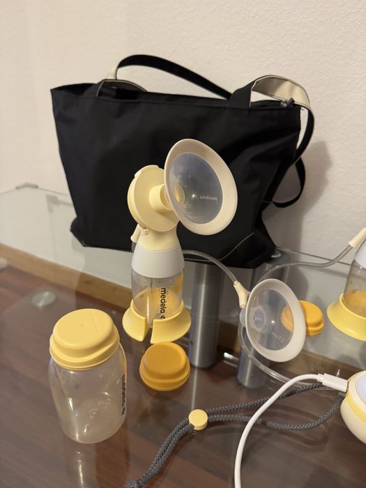 Електричний молоковідсмоктувач MEDELA Freestyle Flex молокоотсос помпа