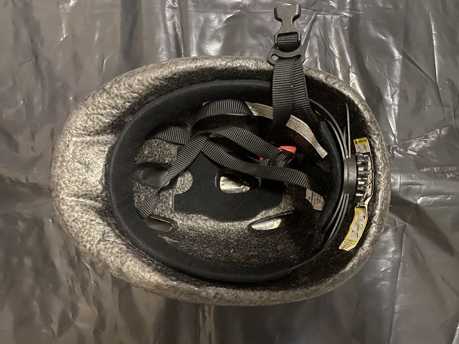 Capacete bicicleta criança