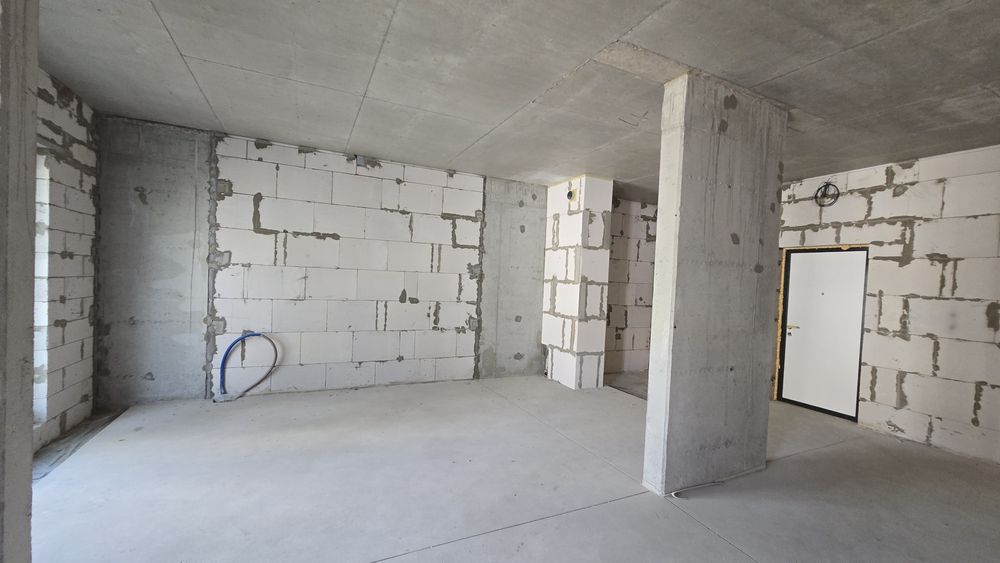 ЖК "Маринист"/16 Фонтана, Продам 1 комнатную квартиру 53 кв с балконом