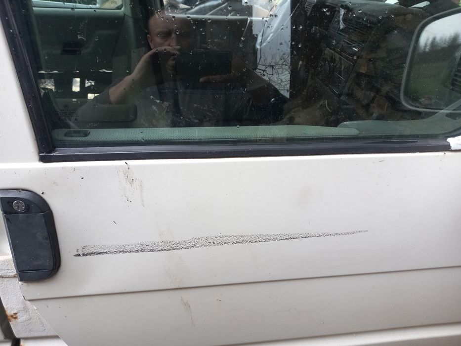 Vw t4 uszczelka przyszybowa do drzwi przednich