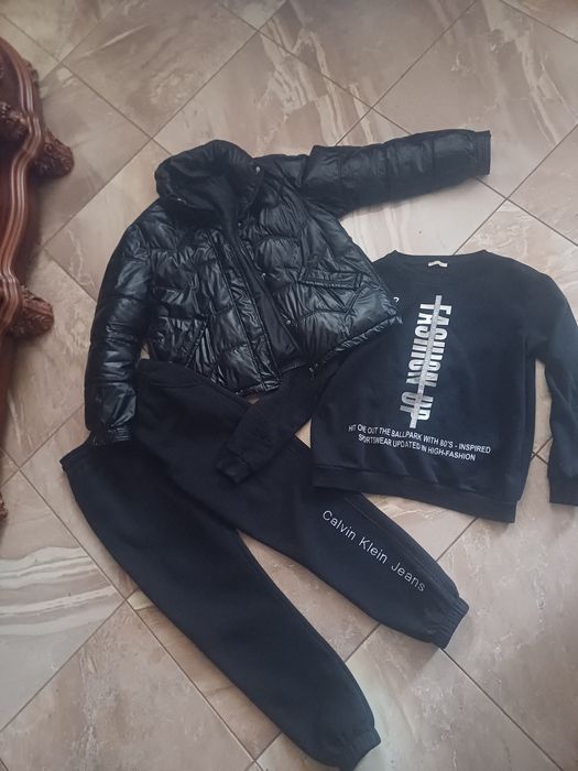 Куртка, костюм, рюкзак, угги, кроссовки