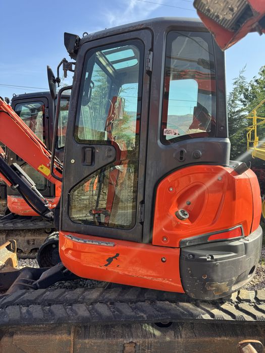 Mini giratoria kubota u48