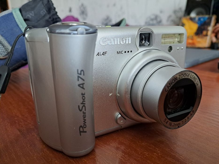 Фотоаппарат Canon на запчасти или под ремонт: 200 грн. - Цифрові ...