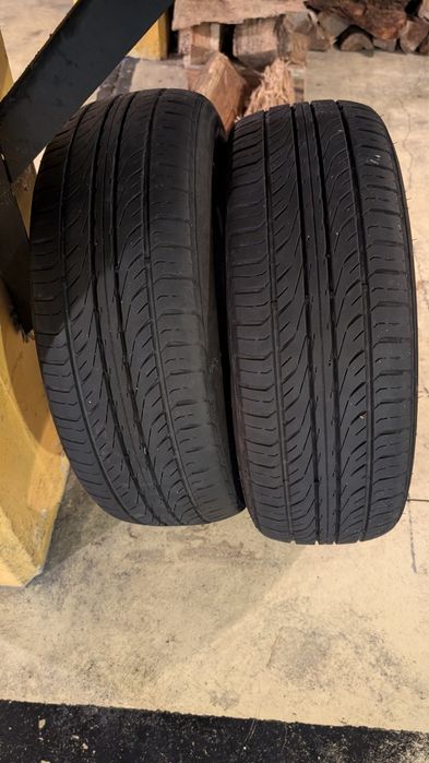 Par de Pneus Sonix Primestar 88 - 195/60 R16 89H (Semi-novos)