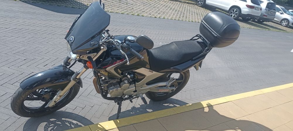 Продам Yamaha ybr 250