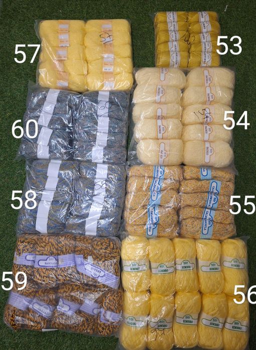 Novelo de Acrílicos/ lã- linhas para tricotar