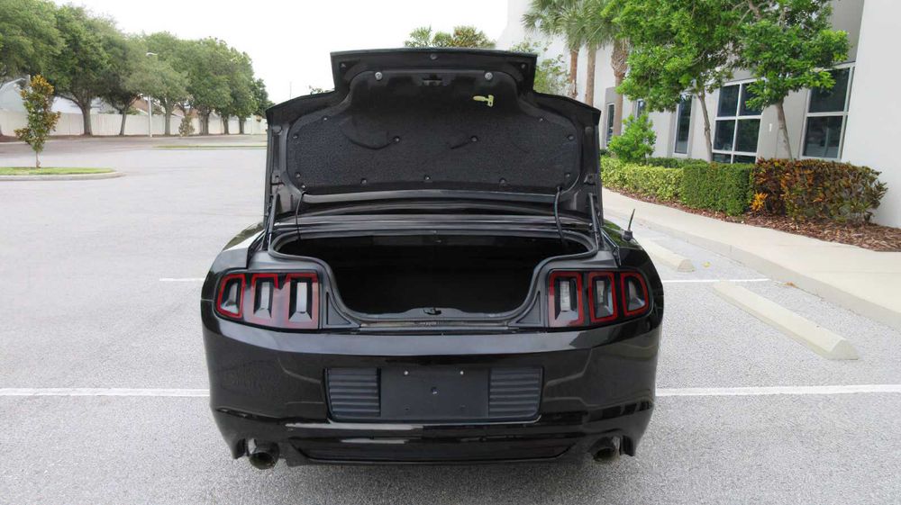 Ford Mustang      2014