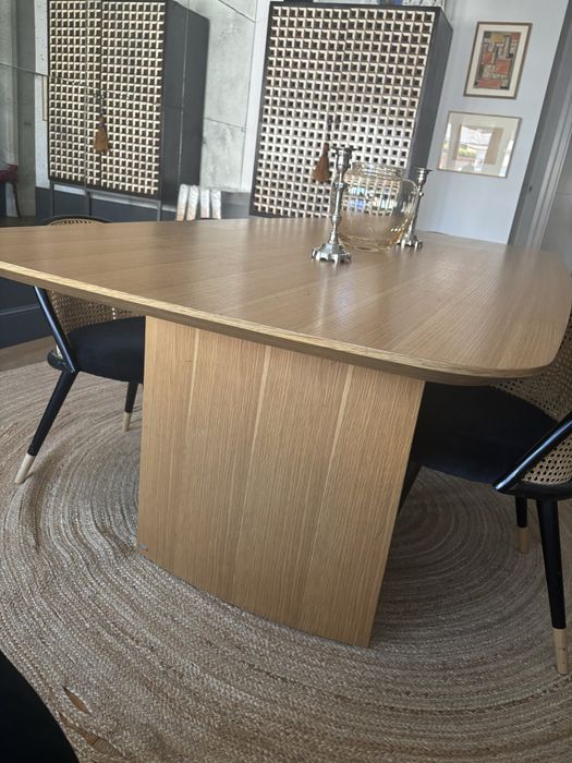 Mesa de Jantar Kave Home 200x100 cm + Oferta de 8 Cadeiras Maison du Monde