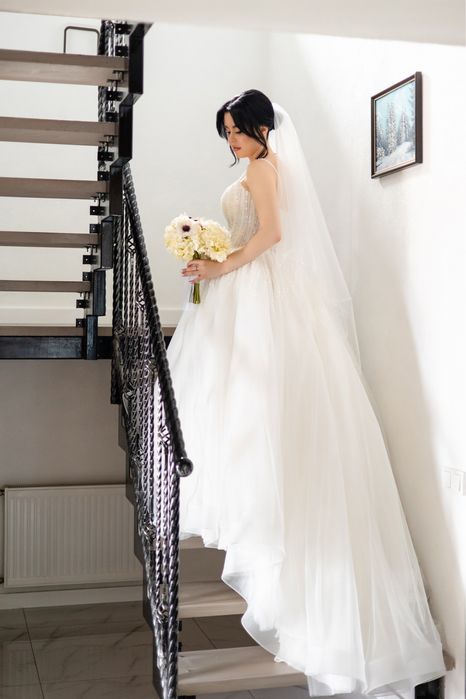 Весільня сукня.