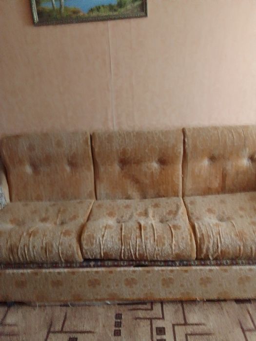 Продам диван (б/у)дешево