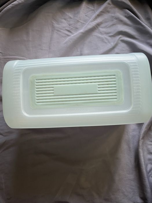Tupperware pojemnik na chleb chlebak mały z pokrywką