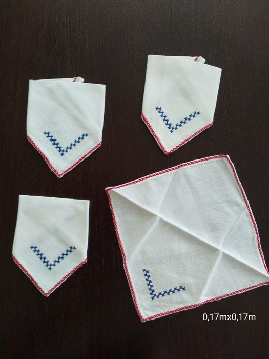 Toalha nova em algodão bordada à mão em ponto de cruz - 0,80mx0,86m,