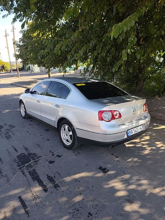 Продам Фольксваген Пассат В6 седан!