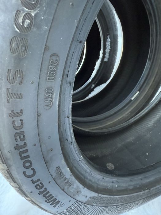 Зимняя резина R17 225/50 Continental