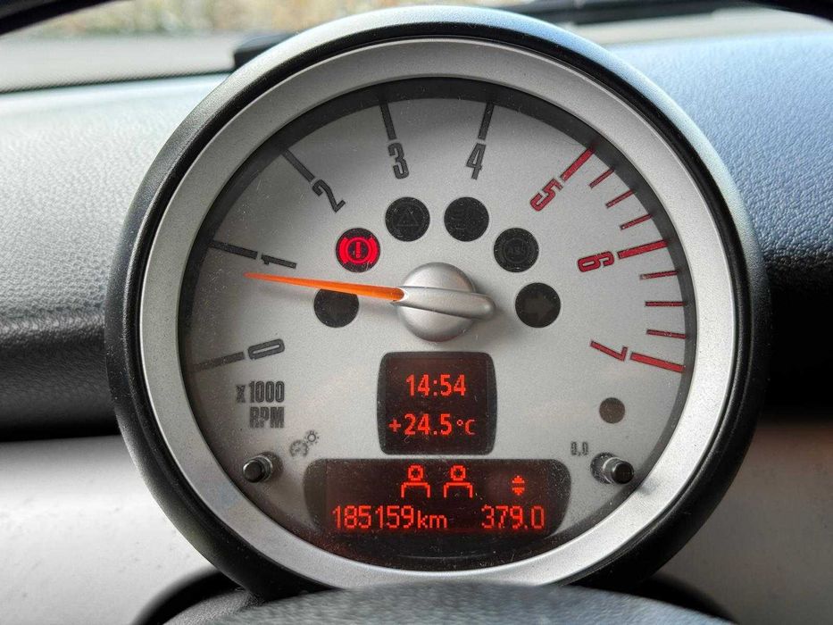 Mini Cooper D em ótimo estado