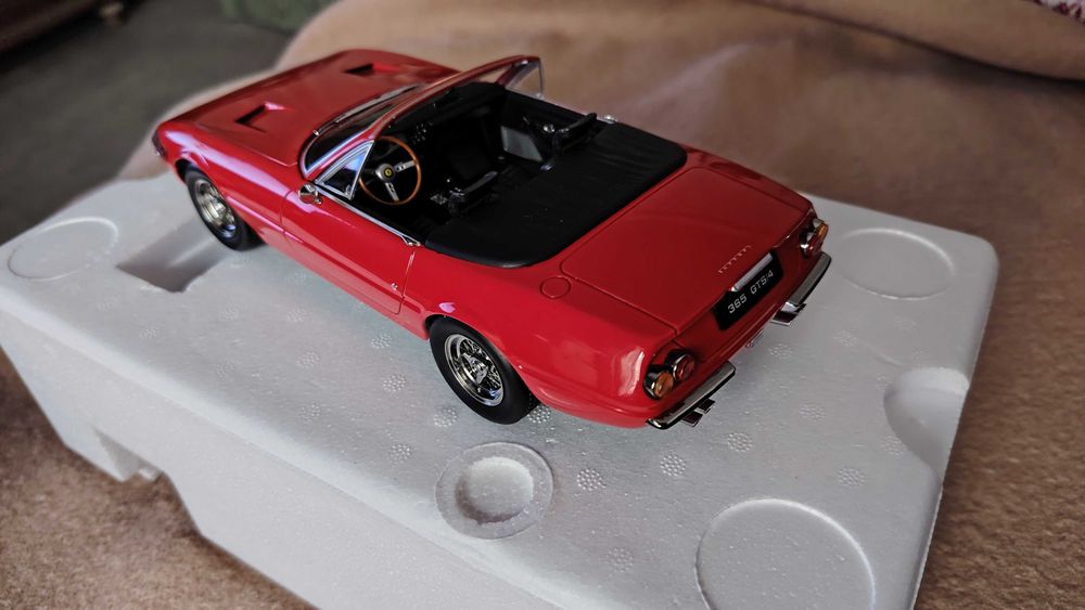 Ferraris VARIOS Classicos + Sem Caixa + 1/18