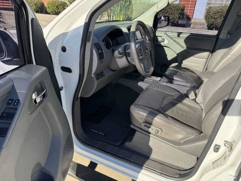 2019 Nissan Frontier SL
