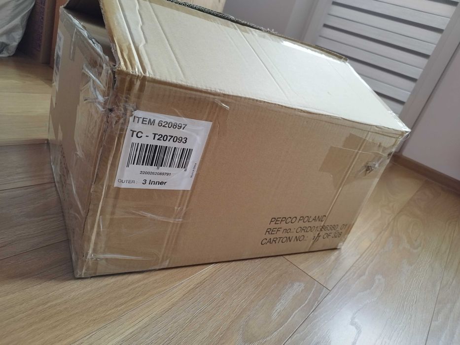 Karton używanych ubrań 9,5kg