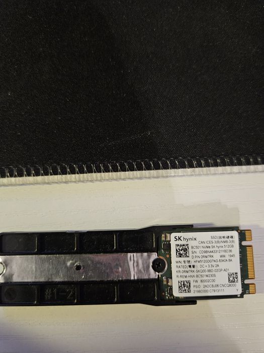 Dysk SK Hynix 512 GB SSD plus przejściowka