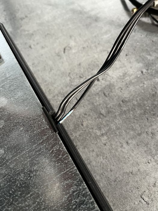 Kawai F30 - pedał sustain