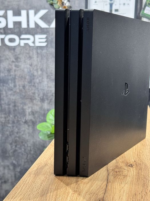 Play Station 4 Pro • 1TB • 1 GamePad • Оплата частинами