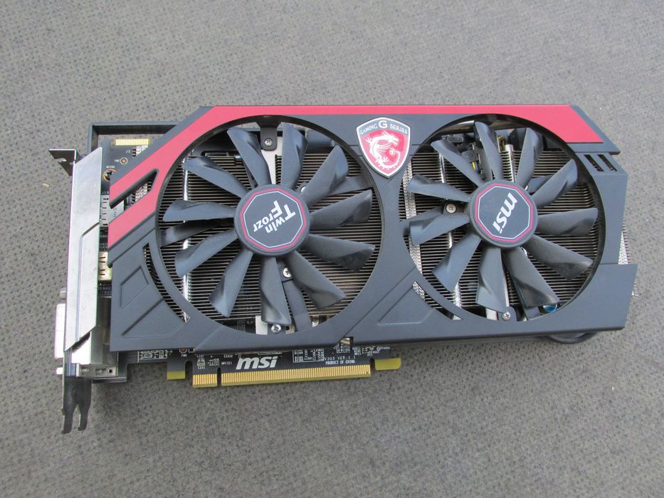 Niesprawna karta graficzna MSI Radeon R9 270x