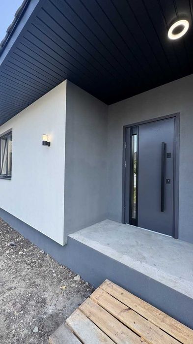 Новий будинок у центрі Зорі | 118 м² | тепла підлога | гараж