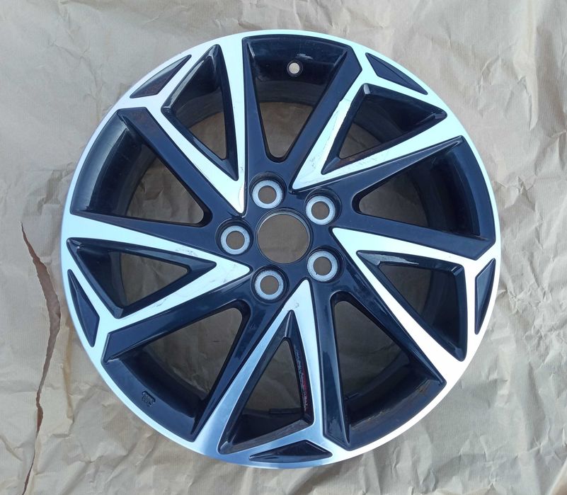 Felga 16 Yaris IV 6X16 ET50 PW457 Oryginał 2022