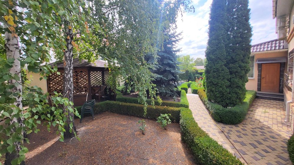 Продаж 2-х поверхового будинка, вул. Сказочна, Великий луг.