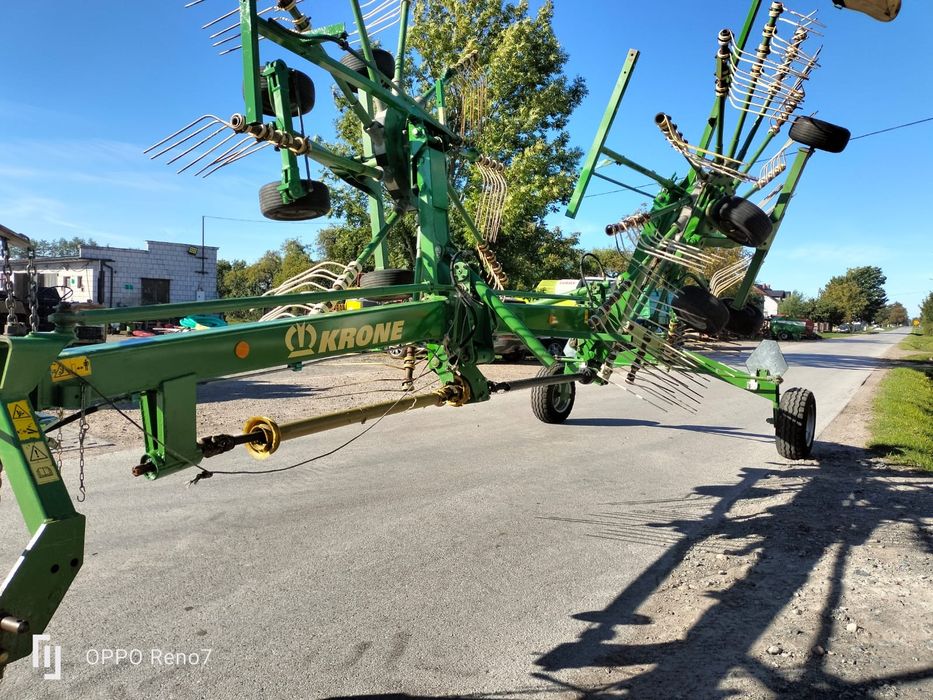 Zgrabiarka dwukaruzelowa Krone Swadro 807