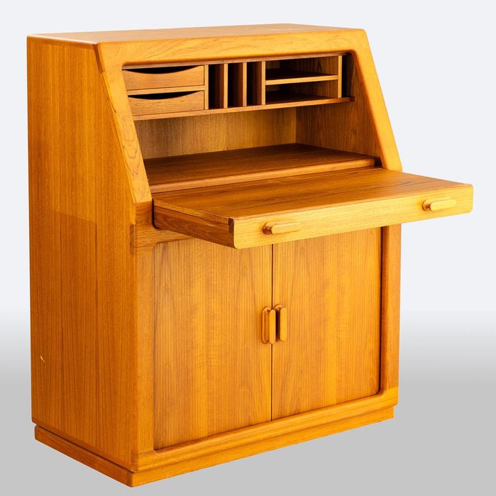 Sekretarzyk | biurko tekowe  DYRLUND DENMARK 70s - roletki / żaluzje