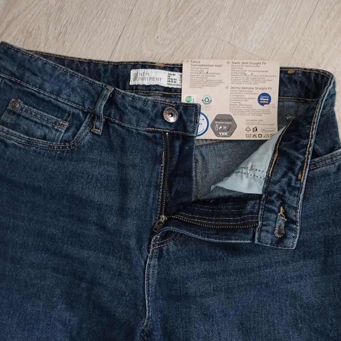 NOWE. Jeansy damskie Straight fit Esmara r 38