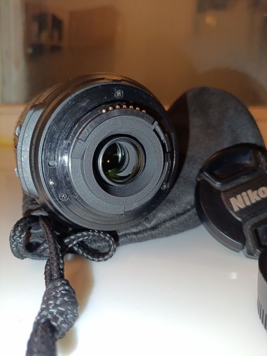 Телеобъектив Никон 55-200 мм