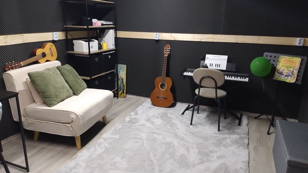 Lekcje gry na gitarze i pianinie (keyboard)