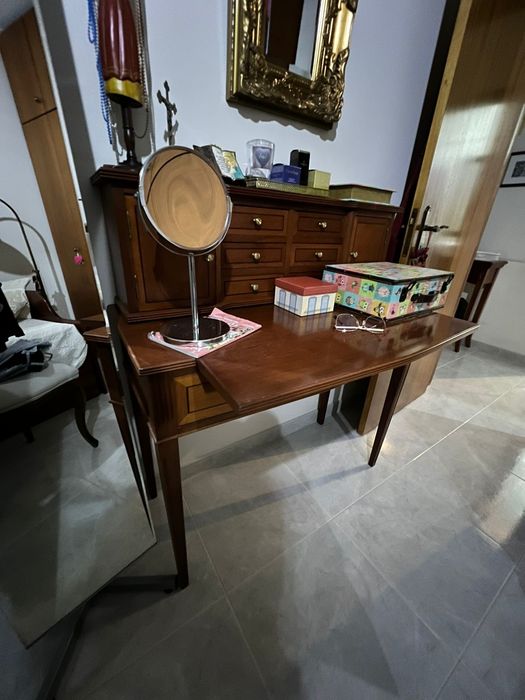 Móvel escrivaninha / multifunções