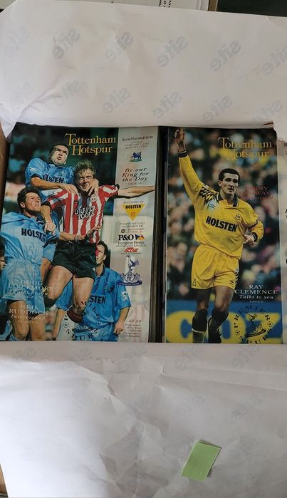 Tottenham Hotspur - programy meczowe