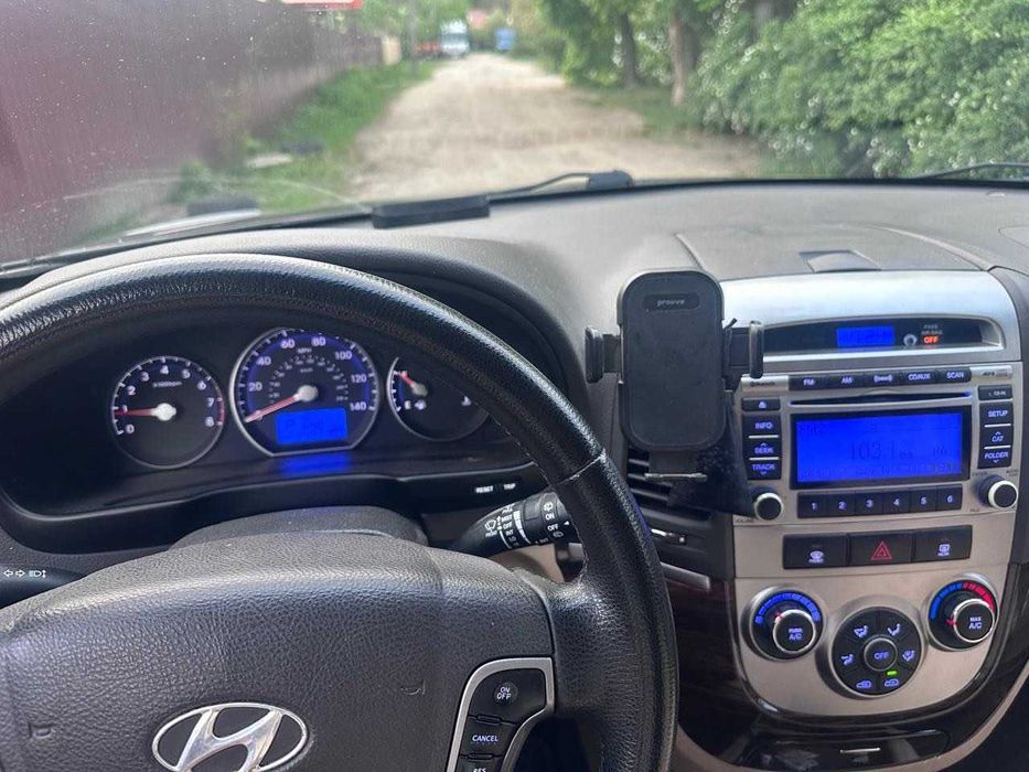Продам авто Hyundai Santa Fe 2,4 бензин газ