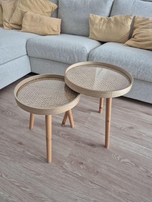 Mesa de centro em palhinha com vidro