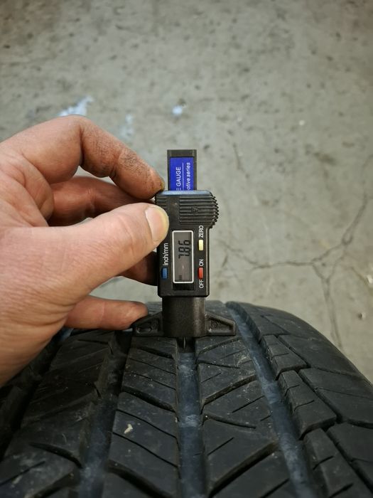 4x 255/55/18 Taurus 701 SUV