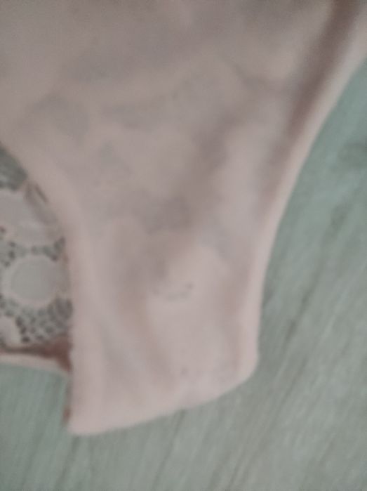 Майка з мереживом фірмова New Look