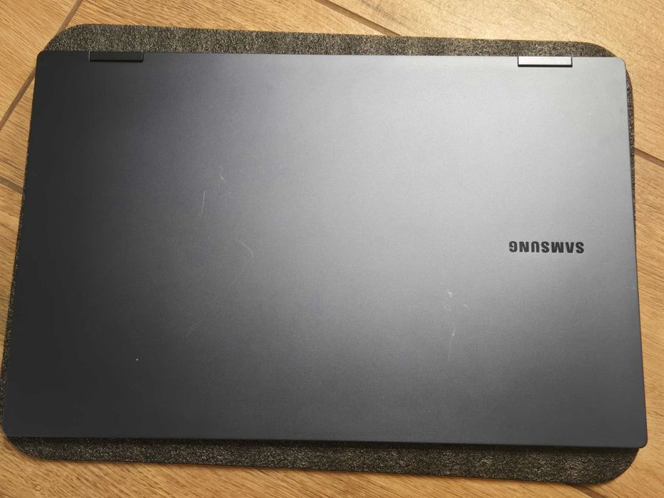 Laptop Samsung Book3 Pro 360 16 cali USZKODZONY