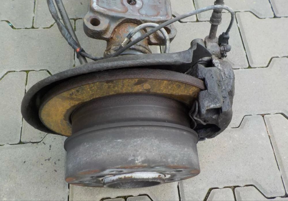 Мост задній Міст задній ведучий 41*11 Mersedes Sprinter VW LT