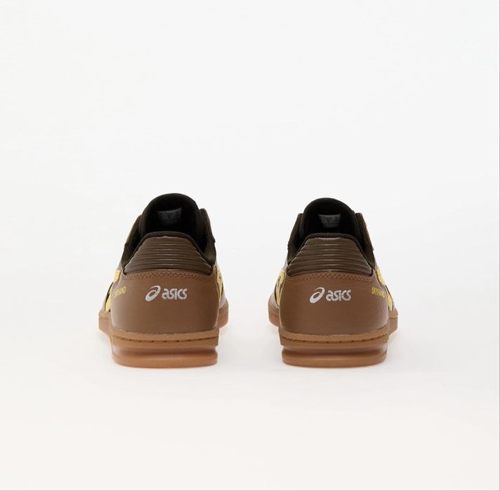 Кросівки ASICS skyhand og