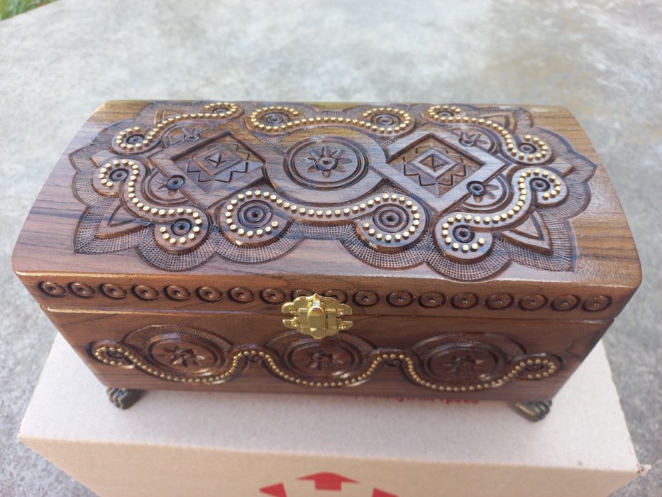 Скриня подарункова