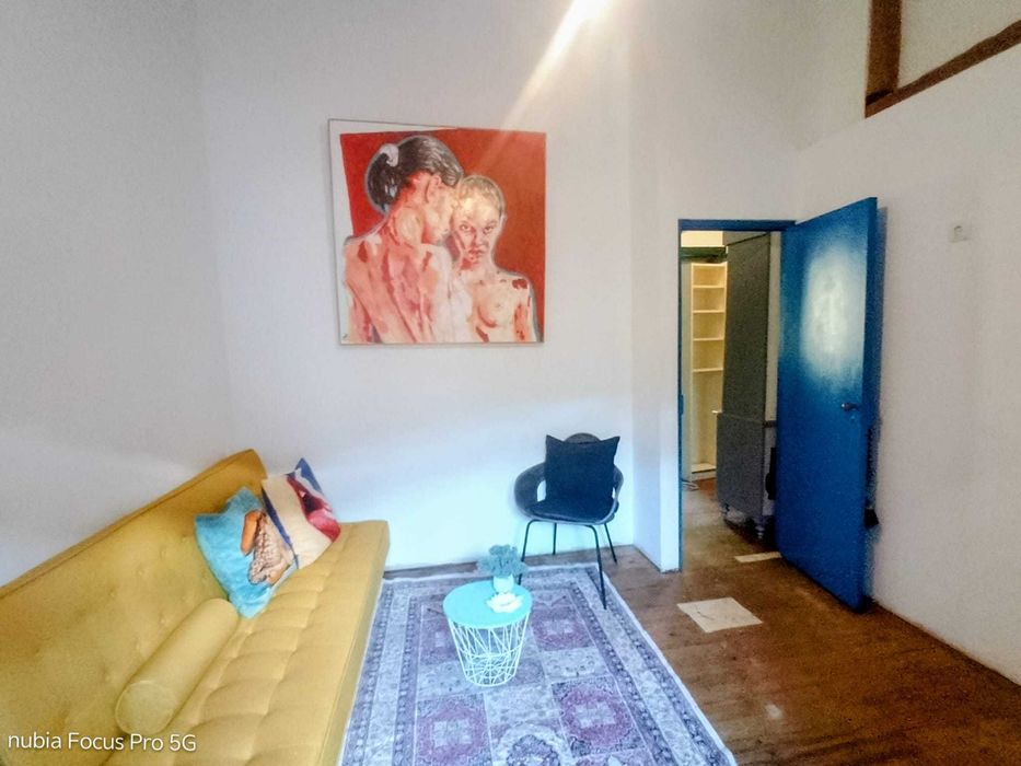 Arrendamento em Coimbra | Charmoso Apartamento T2 – Conforto, Natureza e Refúgio Privativo | Com despesas incluidas
